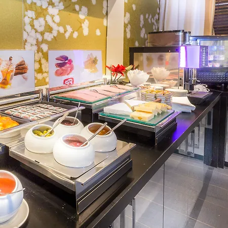 Adagio Val D'europe Aparthotel 3*