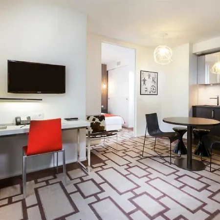 Apartahotel Adagio Val D'europe 3*